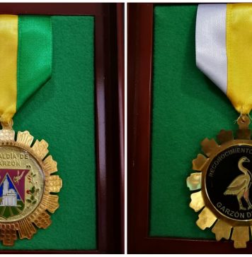 LA FUNDACIÓN CULTURAL BOLIVARIANA RECIBE EL GARZÓN DE ORO.